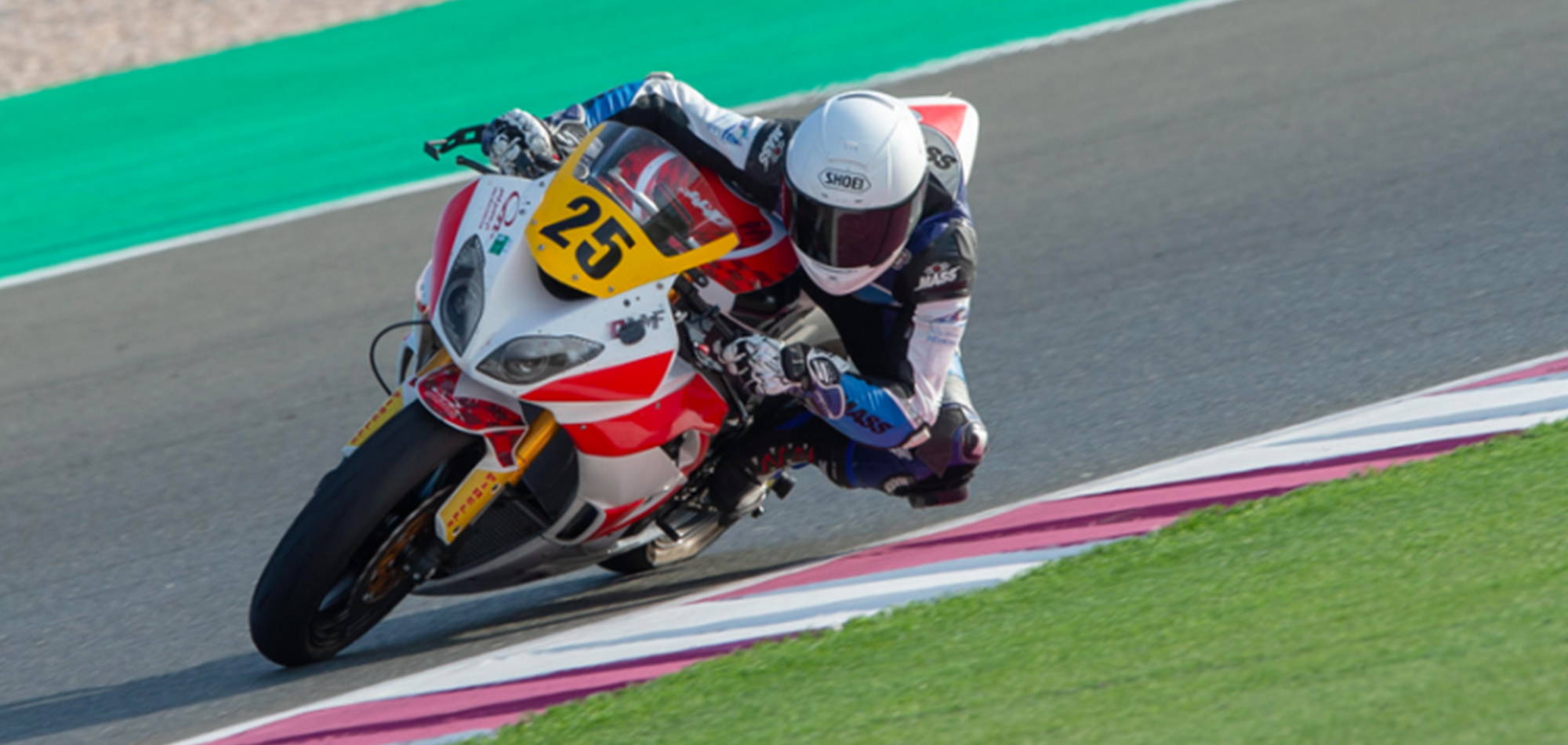 QATAR SUPERSTOCK 600 KICKS OFF