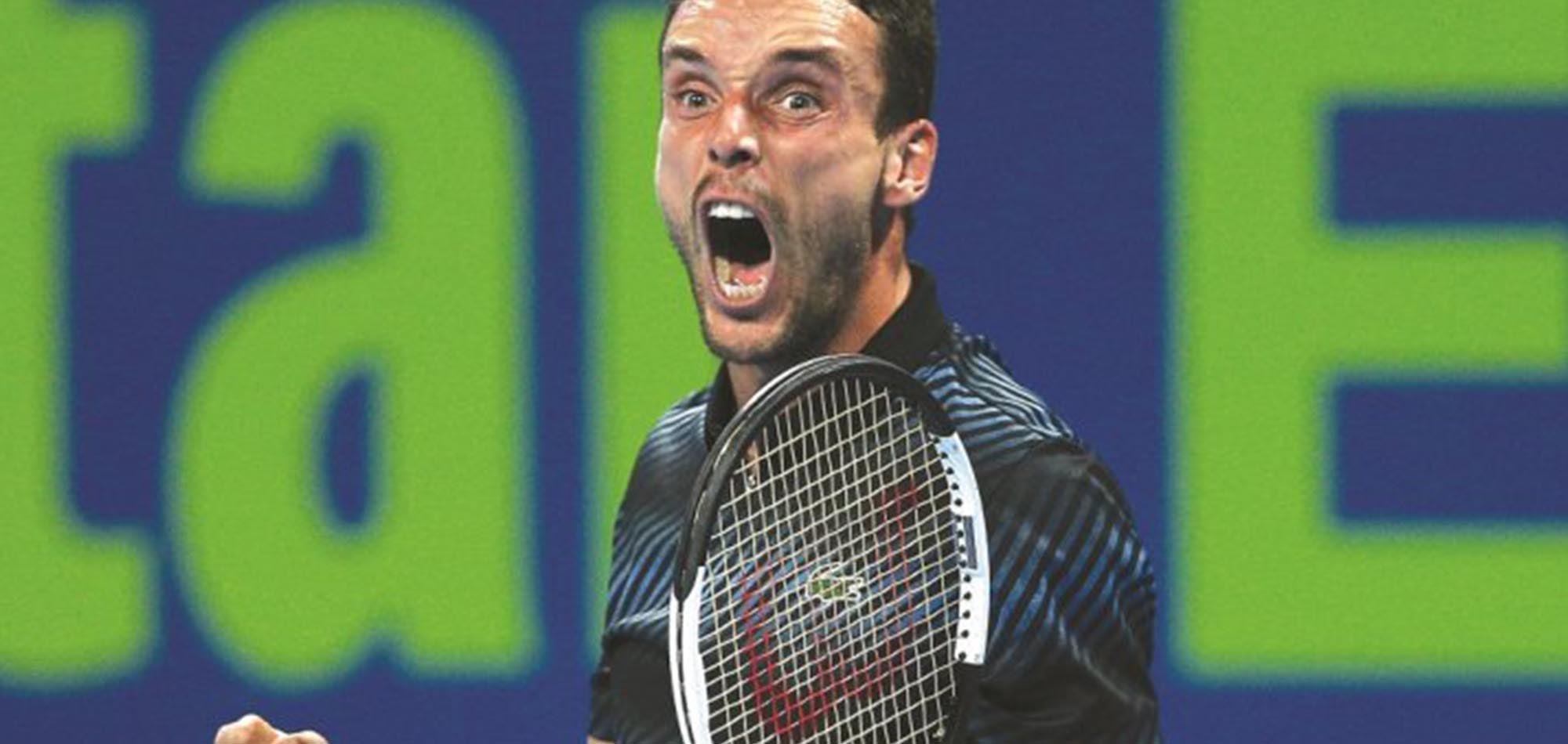 BAUTISTA AGUT STUNS DJOKOVIC, SET TO MEET BERDYCH IN FINAL