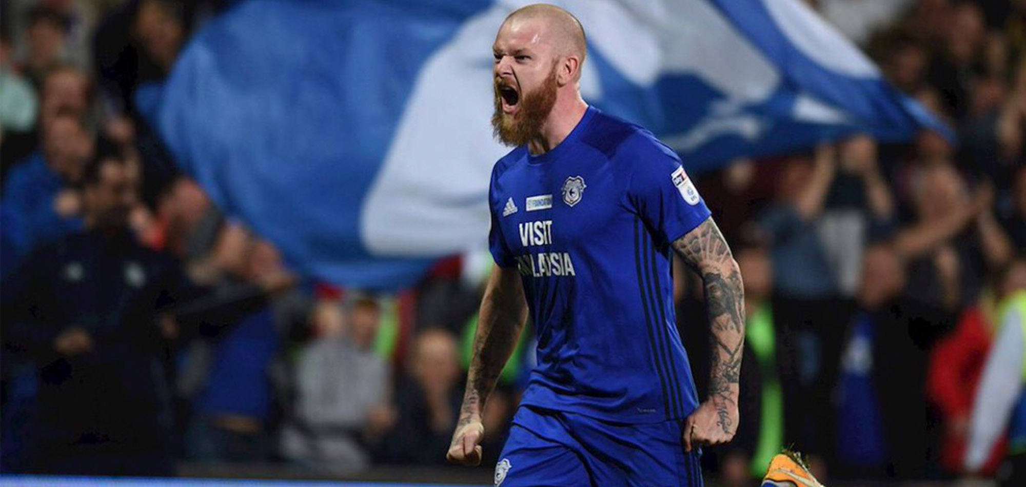 AL ARABI SIGN ICELAND CAPTAIN ARON GUNNARSSON 