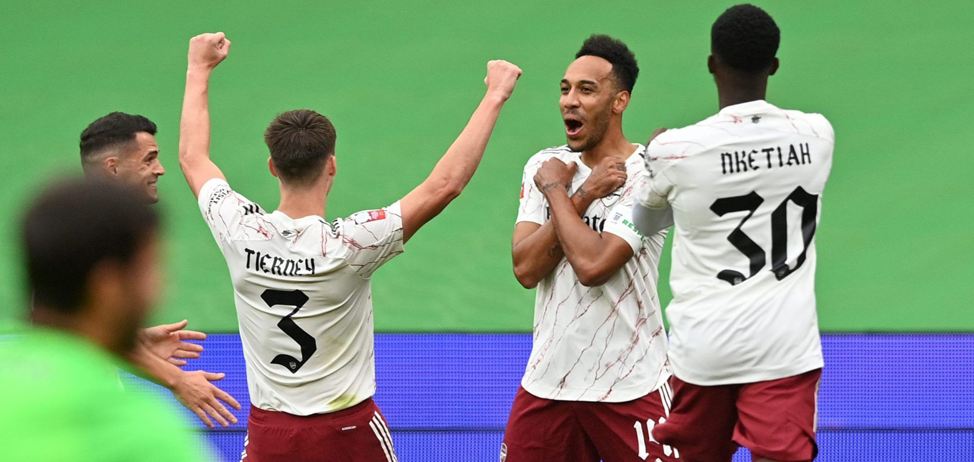 Arsenal Edge Out Liverpool on Penalties to Win Community Shield