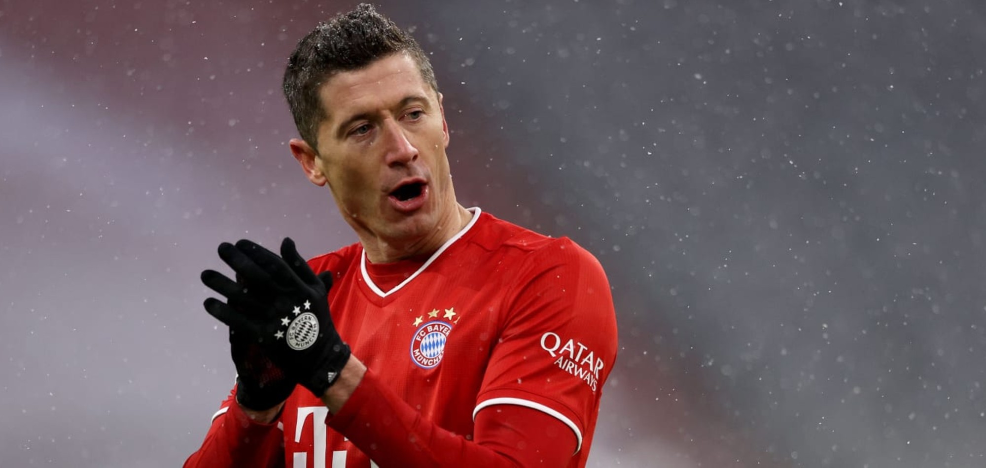 Lewandowski: Bayern can complete one of football