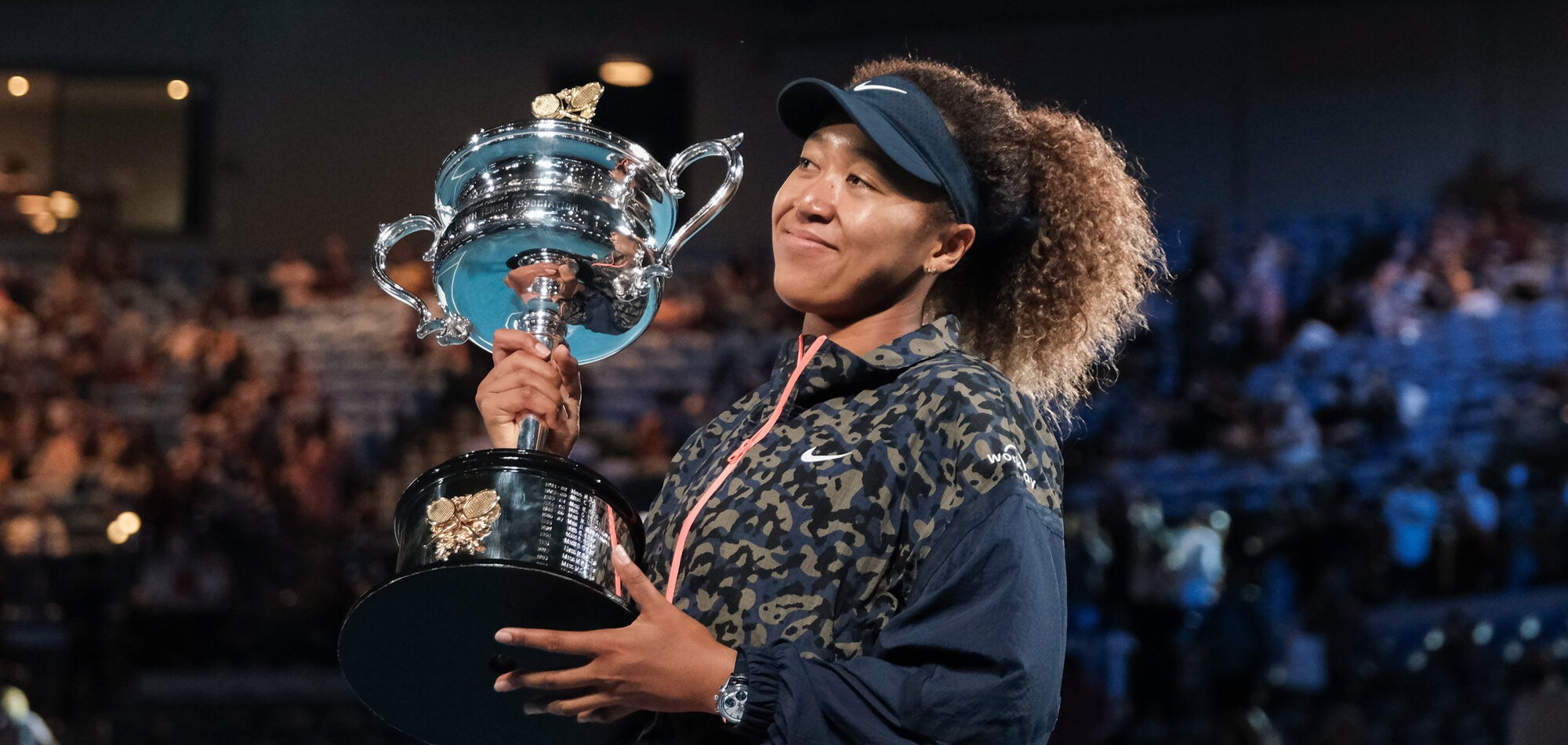 Osaka shines to claim second Australian Open crown