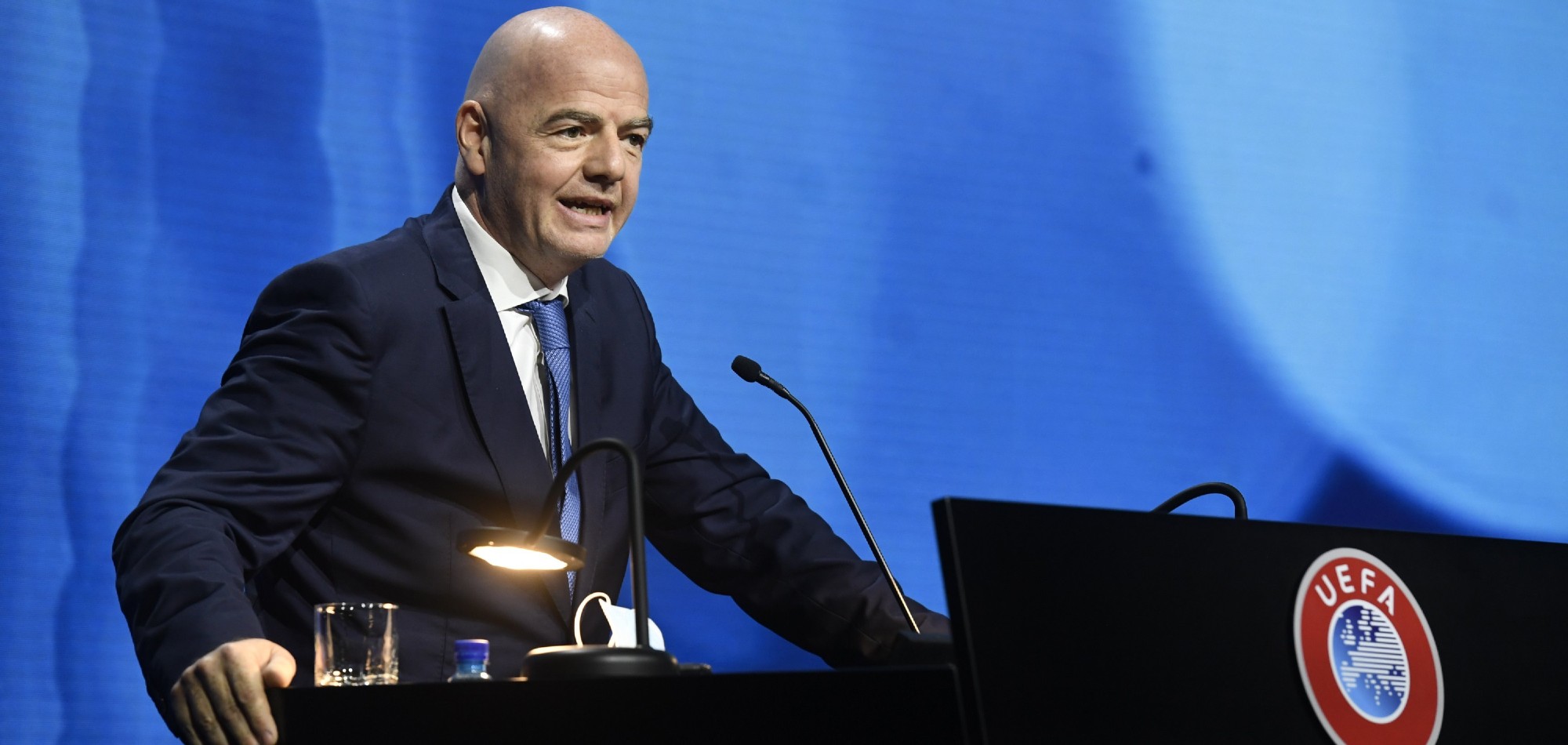  FIFA president Infantino says Super League clubs  "must live with the consequences of their choice"