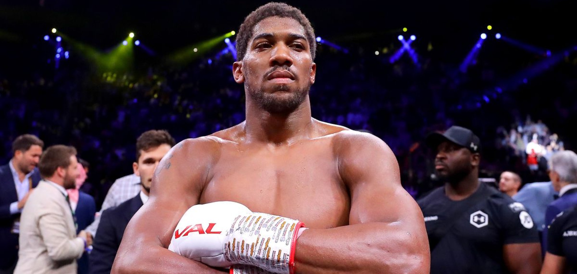 Joshua calls Fury a "fraud" over fight being thrown into doubt