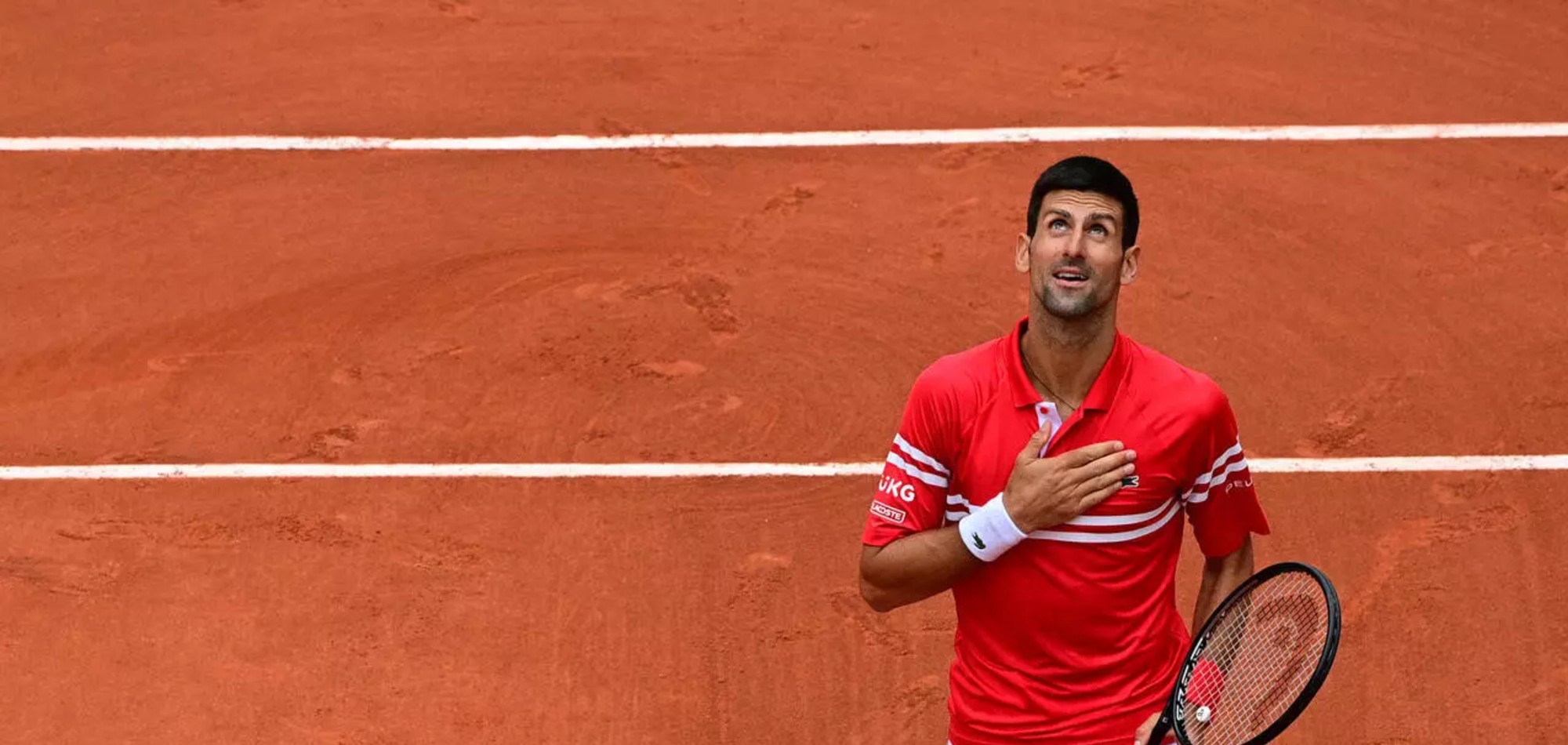 Impressive Djokovic Cruises into French Open Last 16