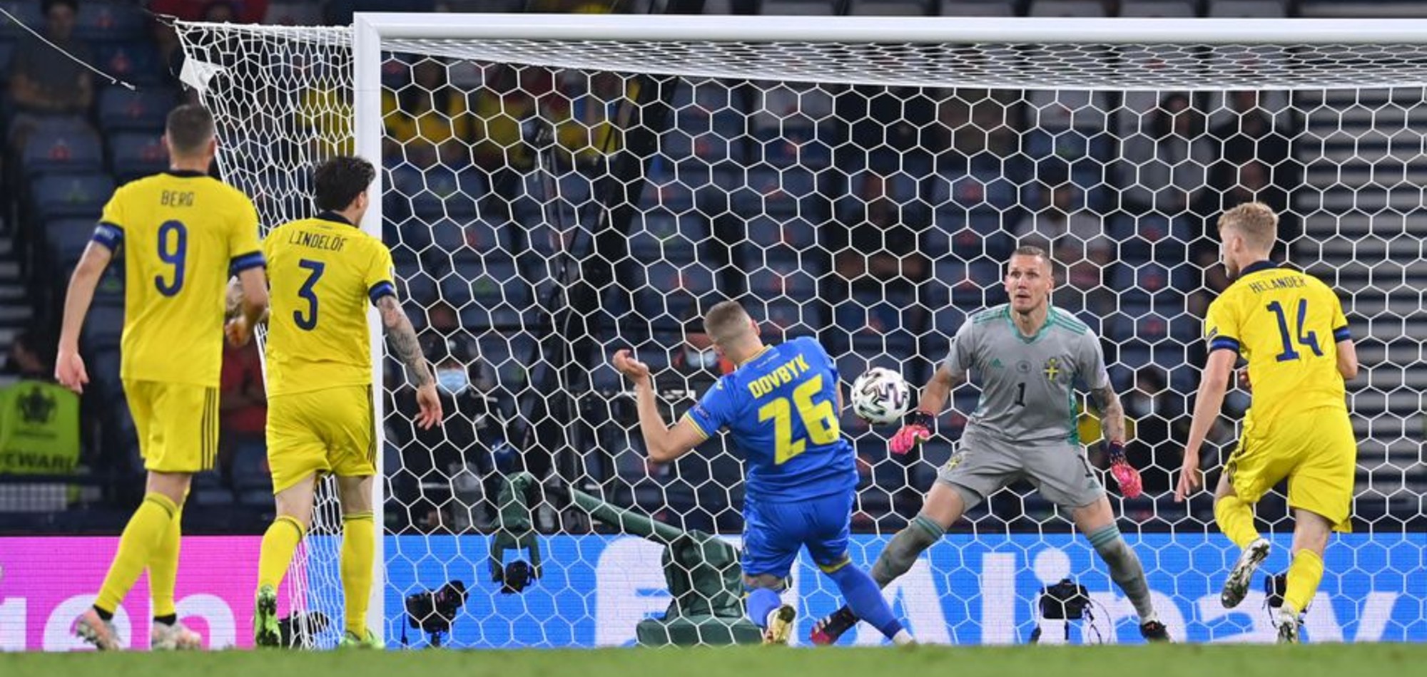 Dovbyk winner sends Ukraine into first Euro quarter-final