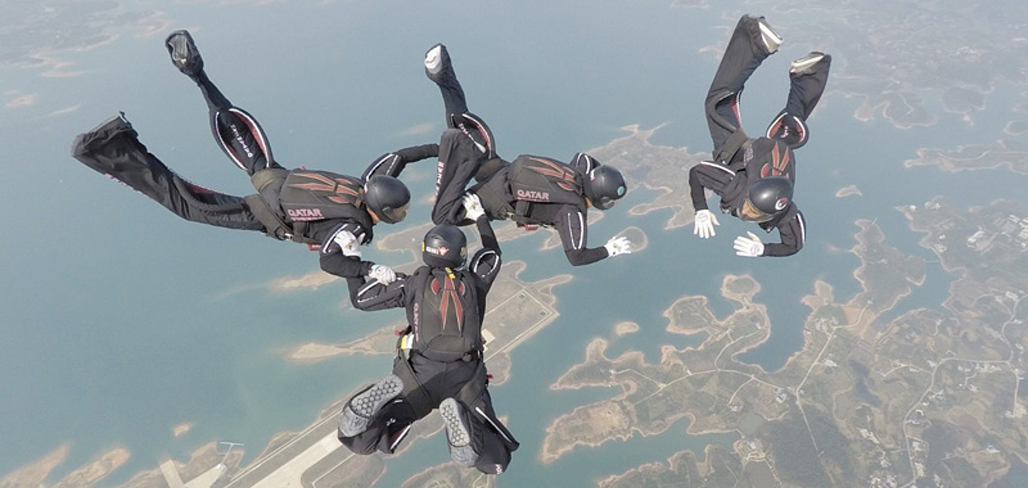 Qatar skydivers win bronze at FAI World Championships