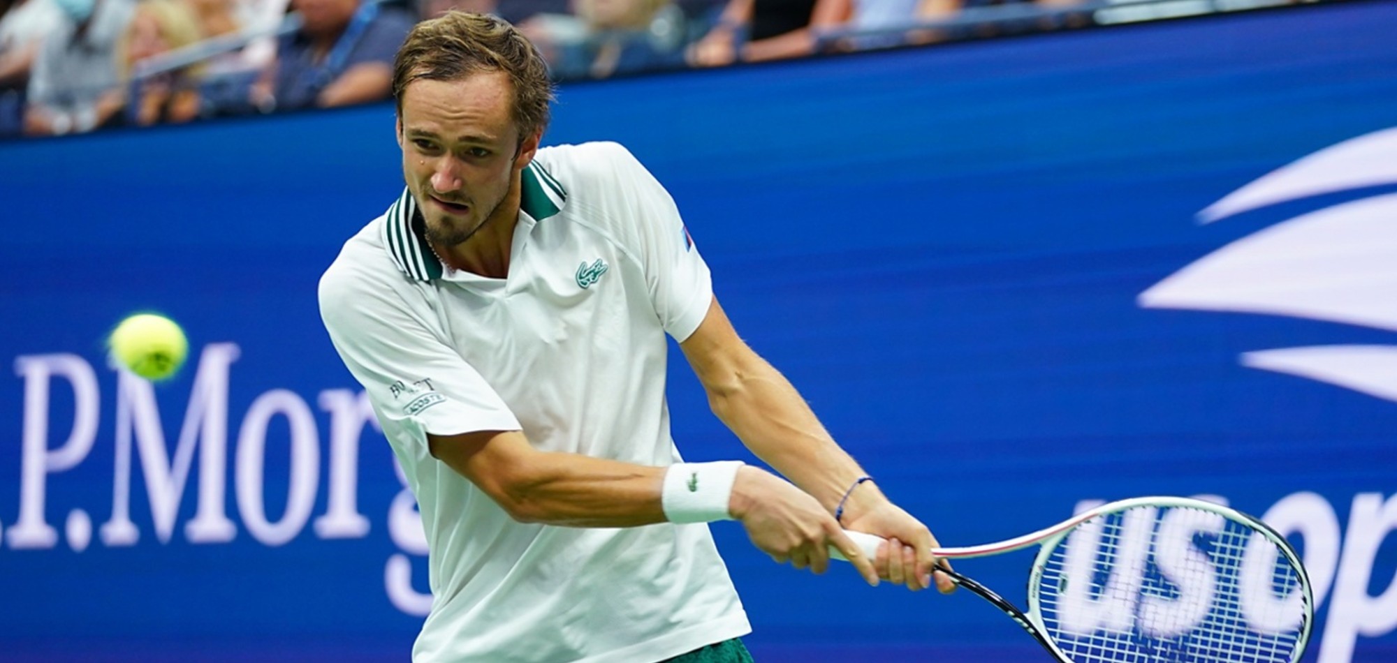 Medvedev reaches third straight U.S. Open semi-final