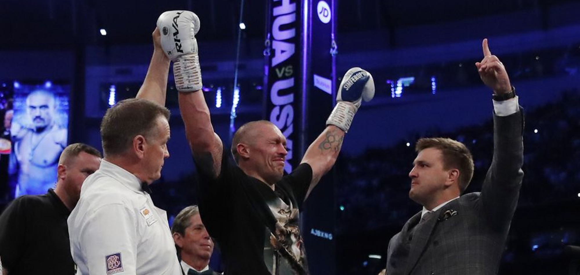 Usyk outclasses Joshua to claim world heavyweight titles