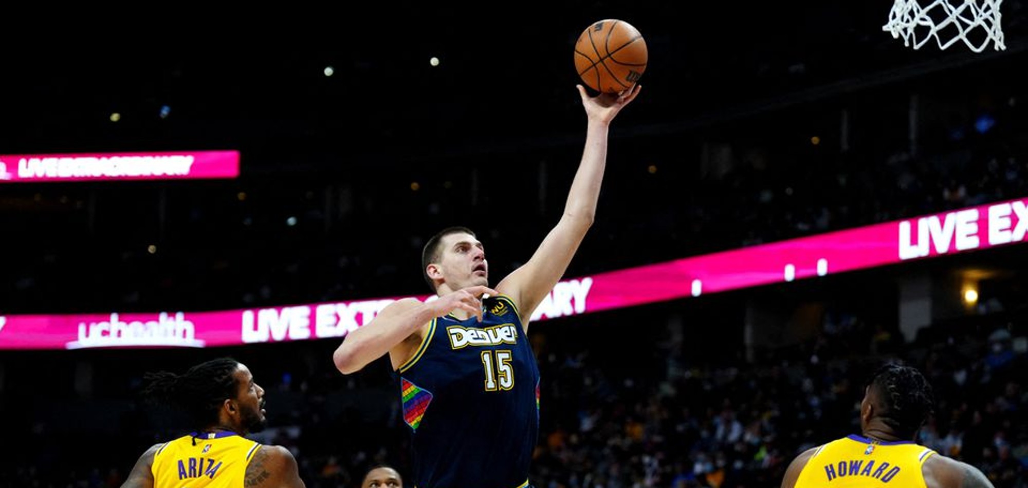 NBA roundup: Nuggets win another blowout, this time over Lakers