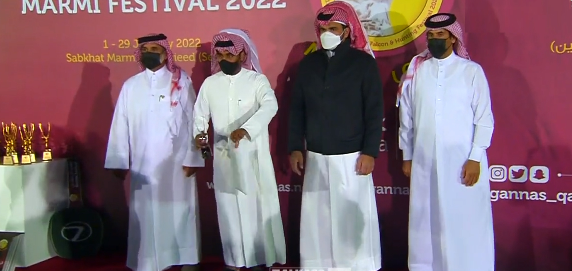 Sheikh Joaan Crowns Winners of 13th Qatar International Falcon and Hunting Festival