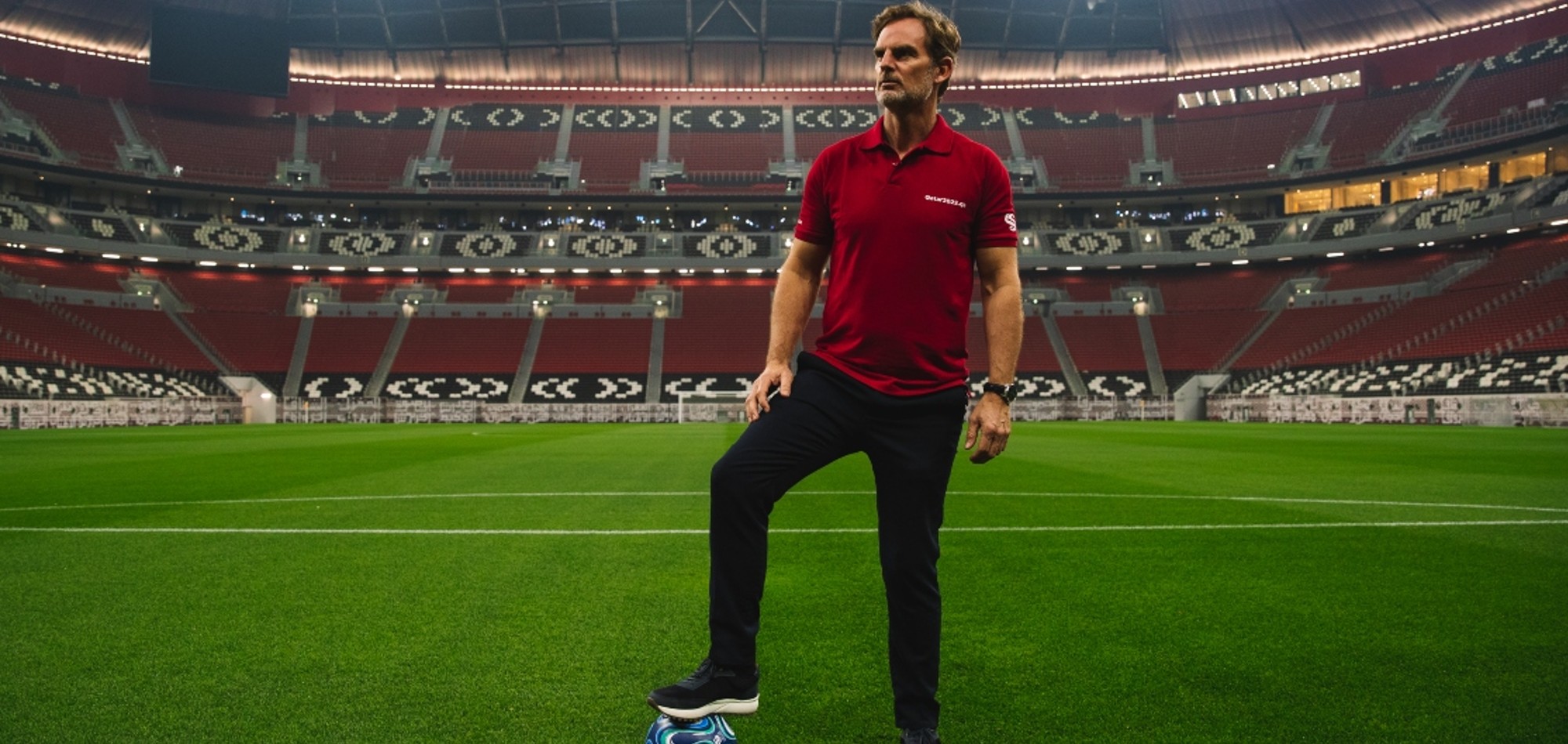 Ronald de Boer: I wish I was still playing, so I could experience Qatar 2022