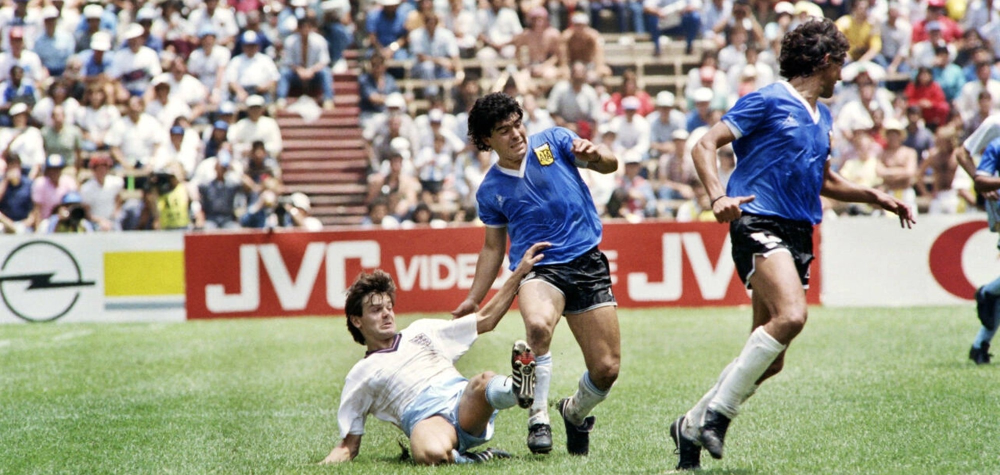 Maradona shirt auction opens with bid of $5 million