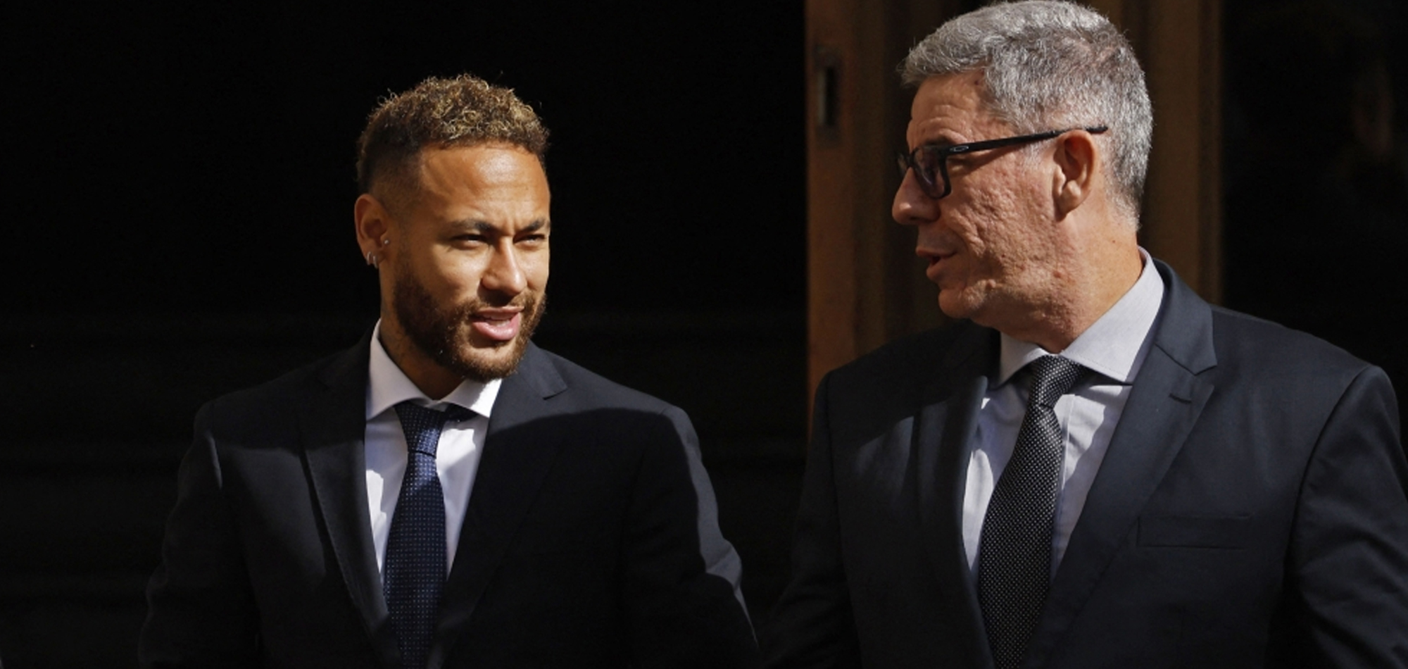 Neymar tells court he did not participate in Barcelona transfer talks