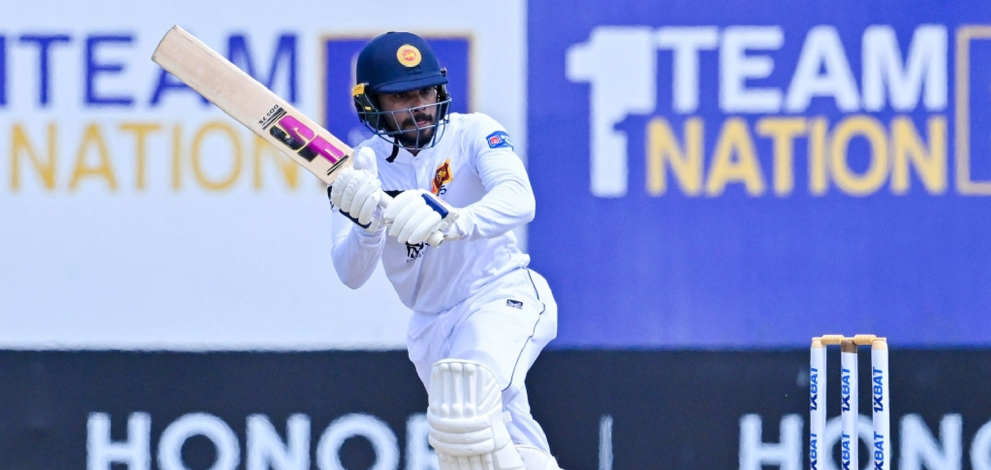 De Silva leads Sri Lanka