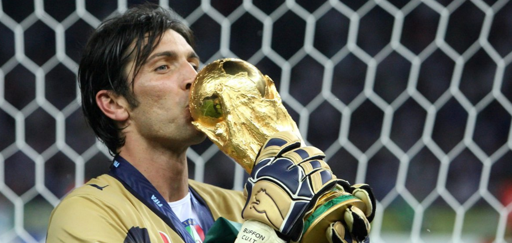 Buffon, Italy and Juventus legendary goalkeeper, retires