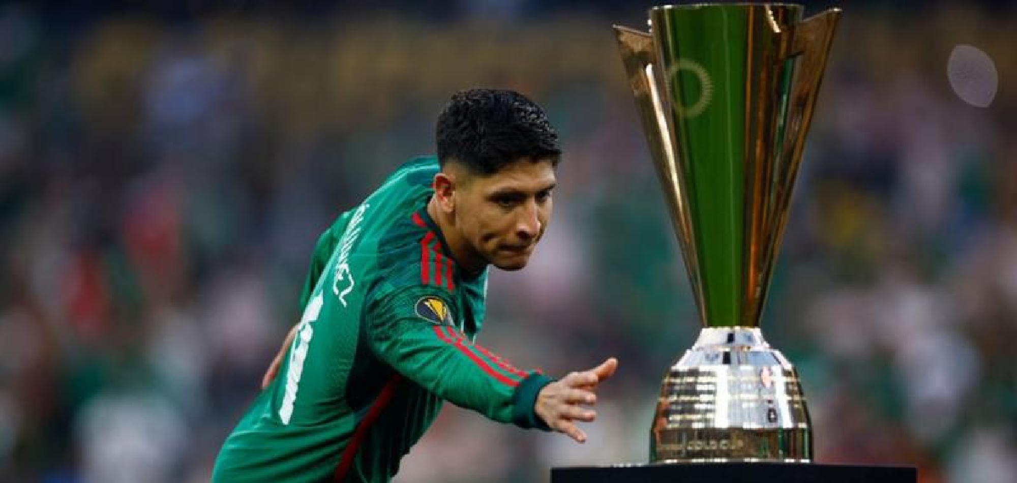 Edson Alvarez: West Ham set to sign Ajax & Mexico midfielder for around £35m