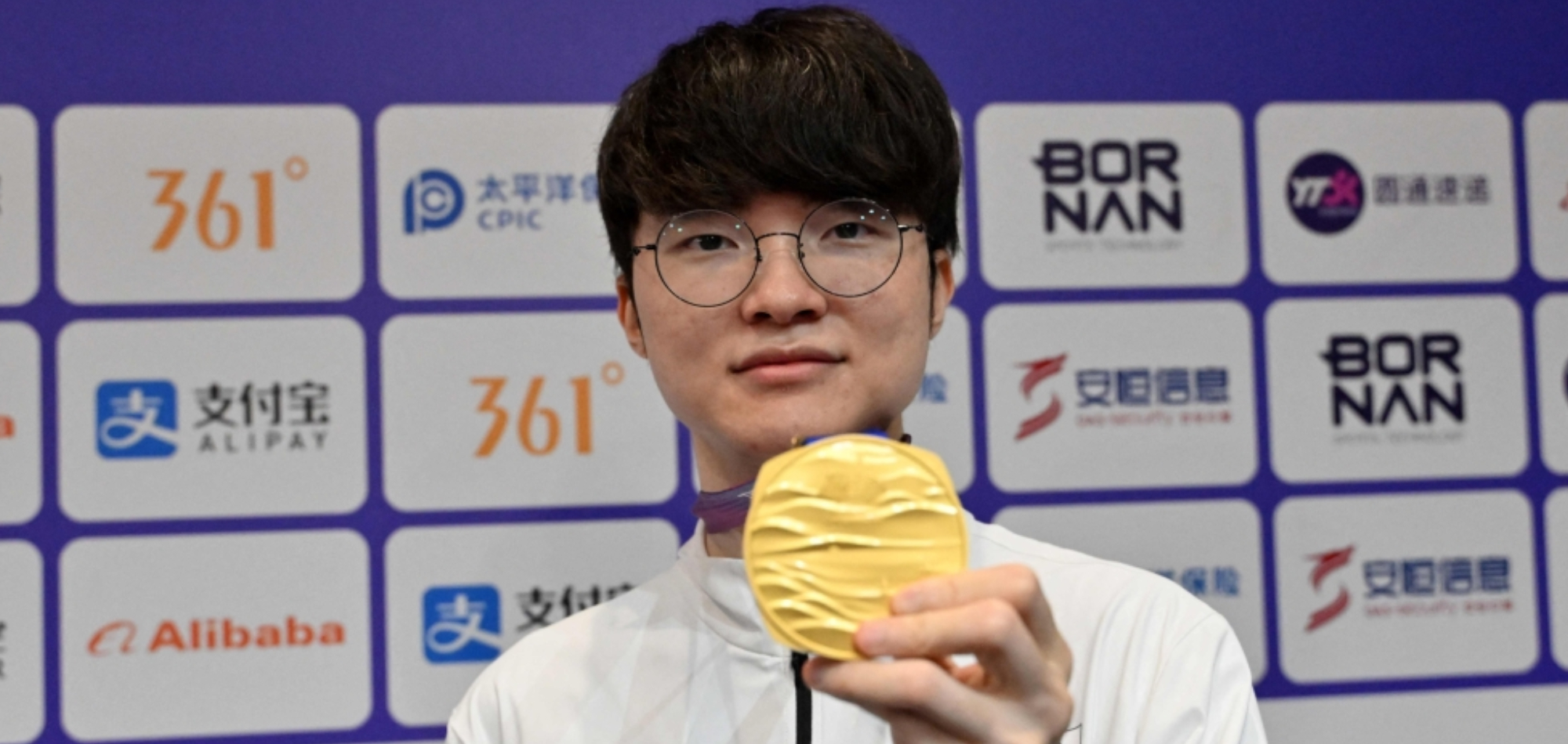 Faker and Team Korea earn military exemption after claiming the