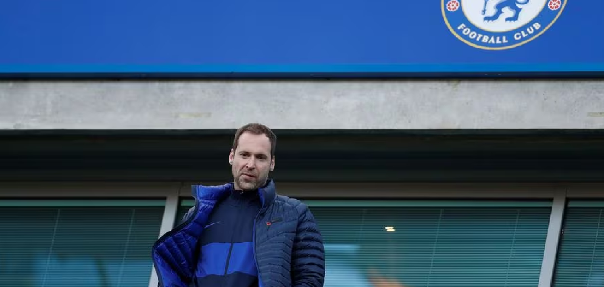 Former Chelsea keeper Cech signs with Belfast Giants as emergency cover