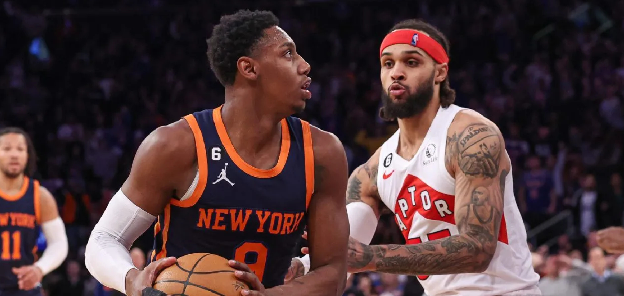 U.S. judge sends Knicks-Raptors dispute to NBA commissioner