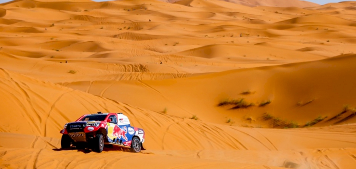 CROSS COUNTRY – AL-ATTIYAH/BAUMEL STORM THROUGH THE DUNES