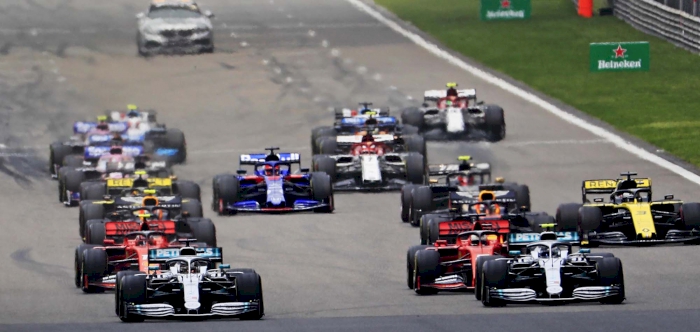 Moody’s changes Formula One’s outlook to negative