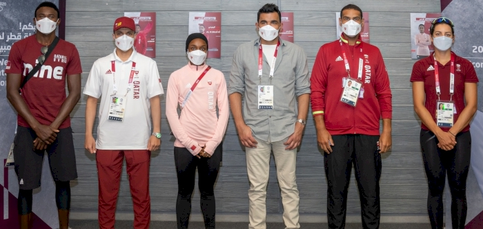 Sheikh Joaan visits Team Qatar at Olympic Village