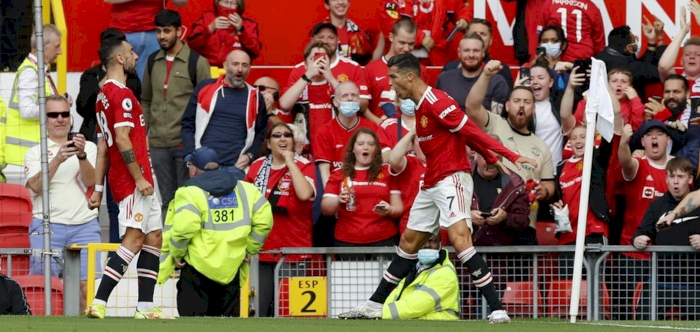 Premier League: Ronaldo scores twice in his return to Man U