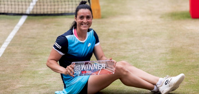 Jabeur wins Berlin title after Bencic retires injured