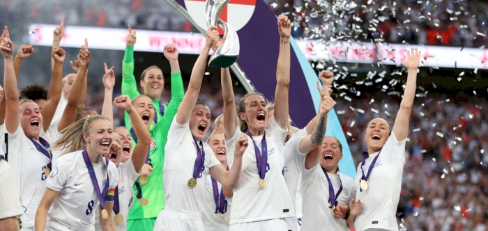 65,000 tickets sold in 24 hours for England-US women