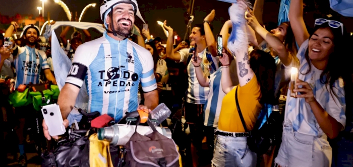 Intrepid quartet cycle from Cape Town to Qatar to support Argentina at the FIFA World Cup™