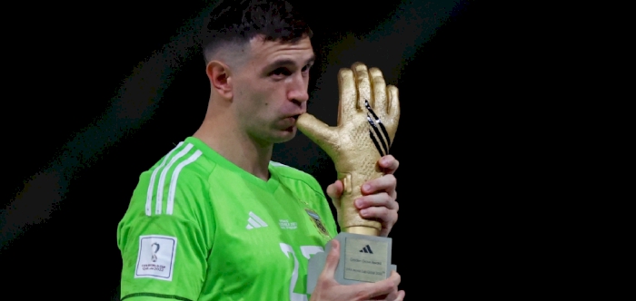 Argentina goalie auctions World Cup gloves for $45K for cancer hospital