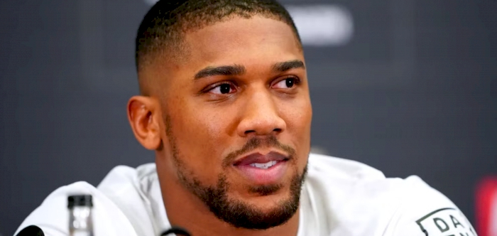 Anthony Joshua: Tyson Fury can 