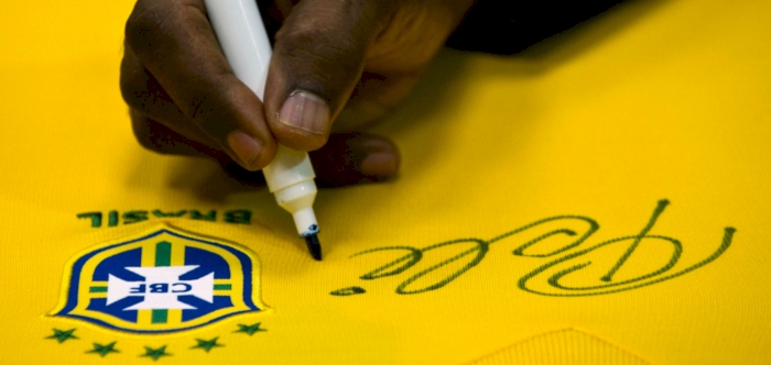 Football great Pele enters Portuguese dictionary as an adjective