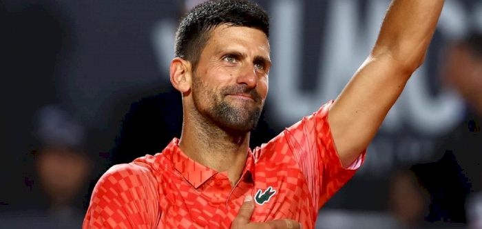 Djokovic, Swiatek advance to Italian Open last 16