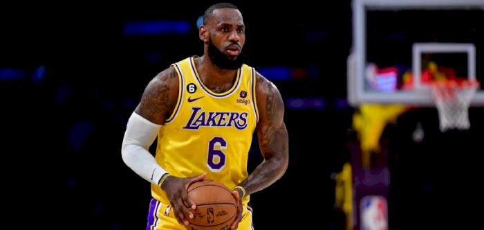 LeBron James announces he will return for 21st season