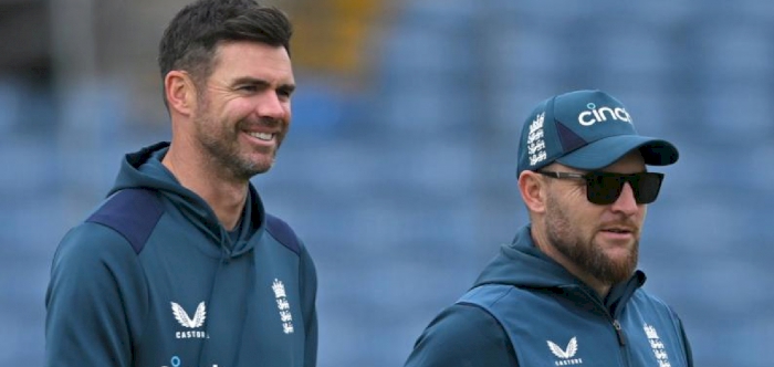 The Ashes: James Anderson replaces Ollie Robinson for England in fourth Test