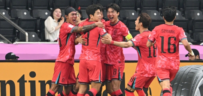 Group B: Min-woo strike steers Korea Republic past Japan